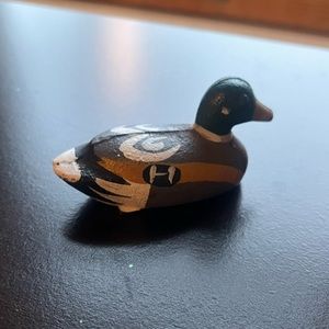 Vintage hand painted cast iron duck decor paperweight